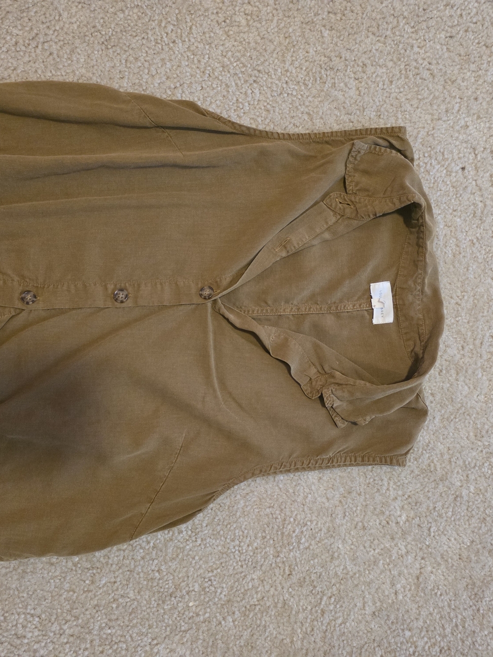 Women's Sleeveless Button-Front Top in Olive Brown